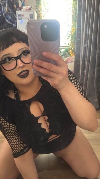 Full leaked Spookyeats private onlyfans photo