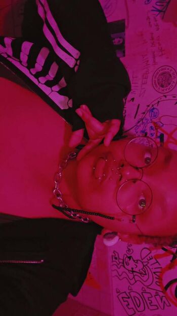 Full leaked Squishybf private onlyfans photo