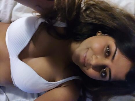 Full leaked Srishti sharma page private onlyfans photo