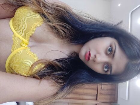Full leaked Srishti sharma page private onlyfans photo