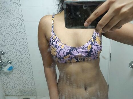 Full leaked Srishti sharma page private onlyfans photo