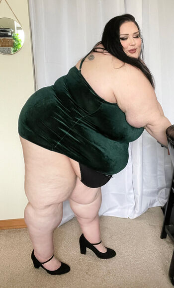 Full leaked Ssbbwsasha private onlyfans photo