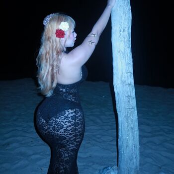 Full leaked Sshifaaaaa private onlyfans photo