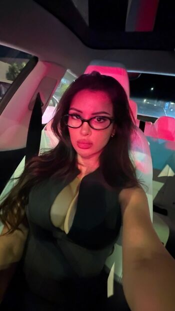 Full leaked Sssniperwolf  page private onlyfans photo