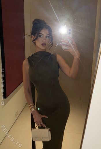 Full leaked Sssniperwolf  page private onlyfans photo