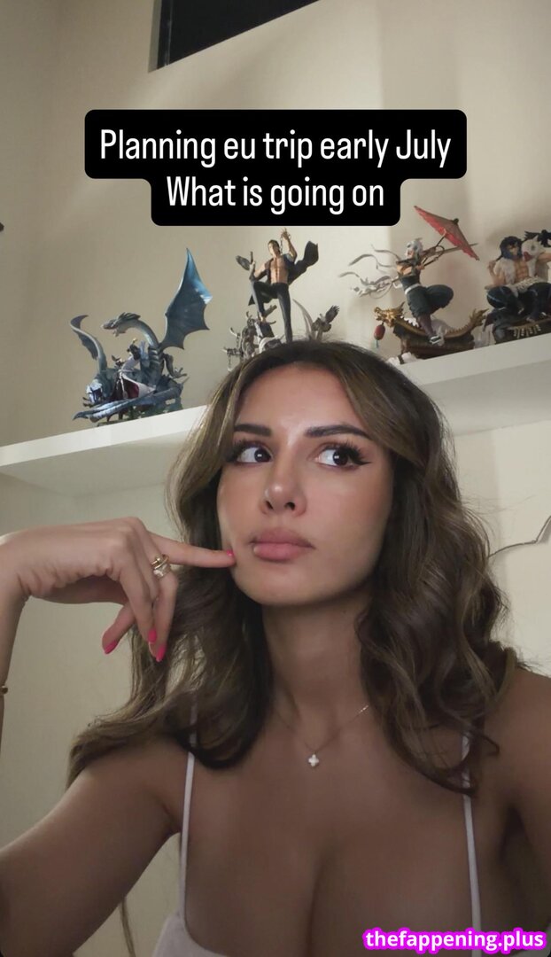 Sssniperwolf Фото оголеного OnlyFans #111