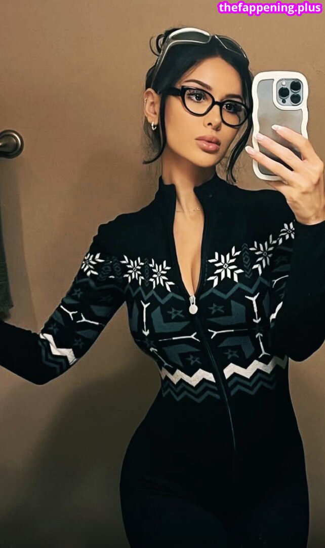 Sssniperwolf Фото оголеного OnlyFans #177