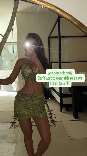 Full leaked Sssniperwolf page private onlyfans photo