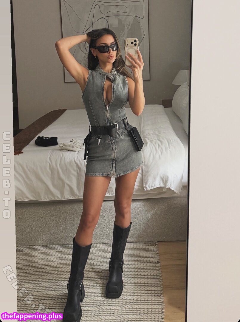 Sssniperwolf / https: Photo OnlyFans Nu #232