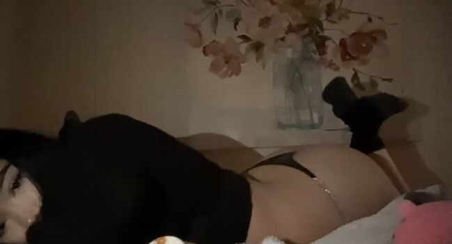 Full leaked Strslor private onlyfans photo