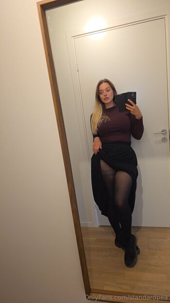Full leaked Standardpea private onlyfans photo