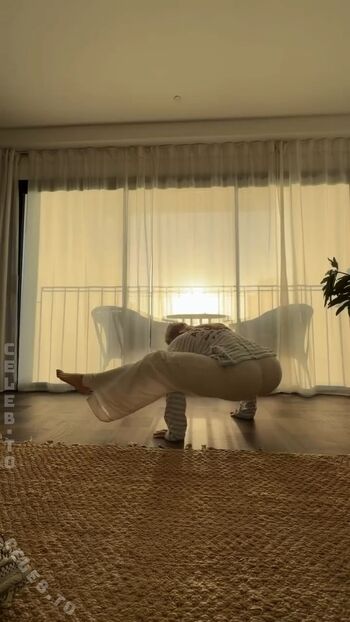 Full leaked Stea private onlyfans photo