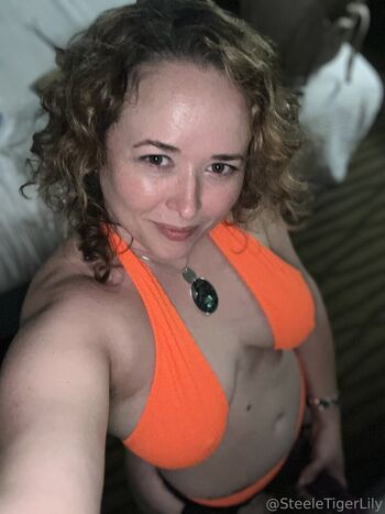 Full leaked Steeletigerlily private onlyfans photo