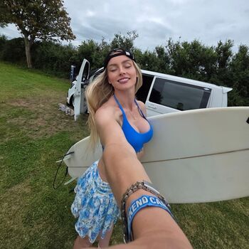 Full leaked Stefani nurding private onlyfans photo