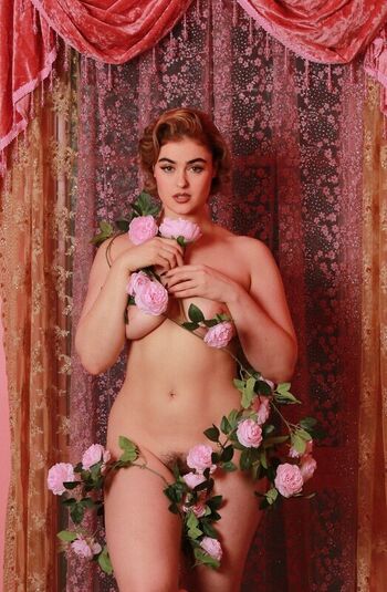 Full leaked Stefania ferrario page private onlyfans photo