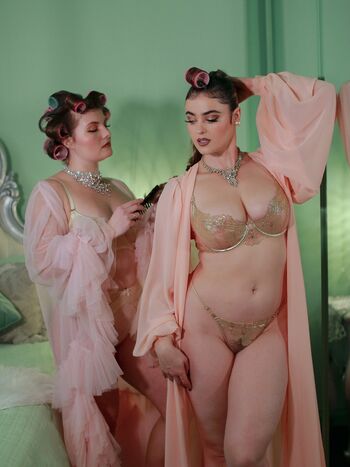 Full leaked Stefania ferrario page private onlyfans photo