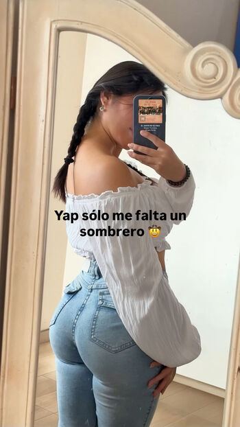 Stefanny Ore