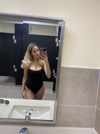 Full leaked Stefanuttti private onlyfans photo