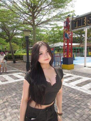 Stephanie Chua