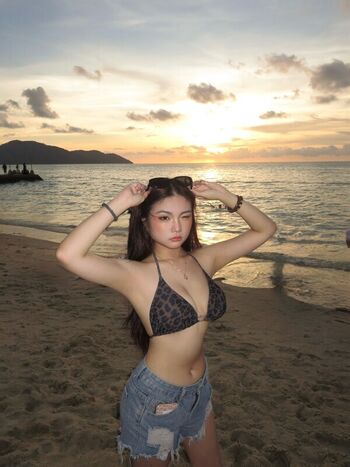 Full leaked Stephanie chua page private onlyfans photo