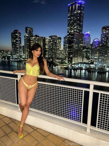 Full leaked Stephany laura private onlyfans photo