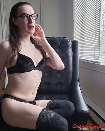 Full leaked Stephie scarlet page private onlyfans photo