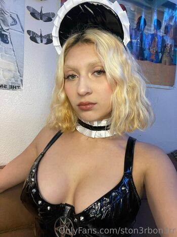 Full leaked Stonrbonrr private onlyfans photo