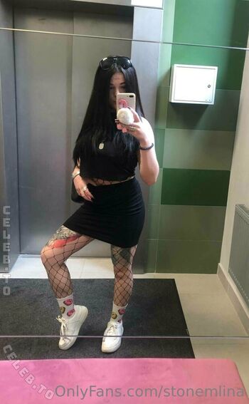 Full leaked Stonemlina page private onlyfans photo