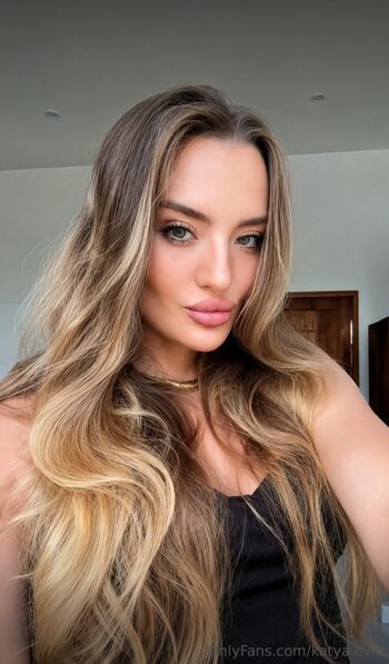 Full leaked Strapwoman private onlyfans photo
