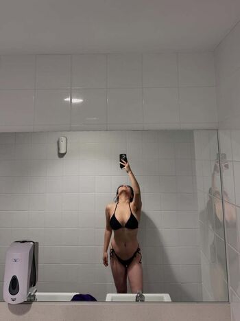 Full leaked Strawbeary th page private onlyfans photo