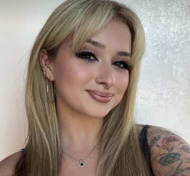 Full leaked Strawberryblndie private onlyfans photo