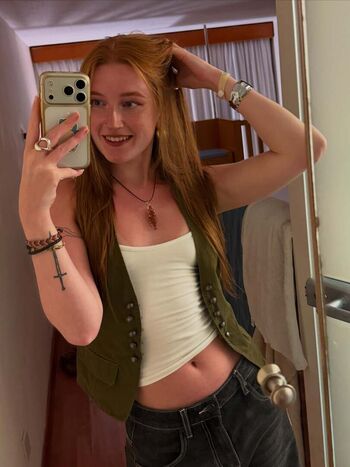 Full leaked Strawbz private onlyfans photo