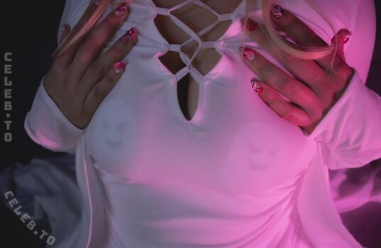 Full leaked Strelizia page private onlyfans photo