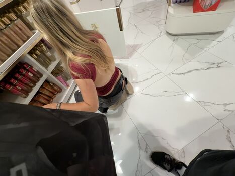 Full leaked String voyeur private onlyfans photo