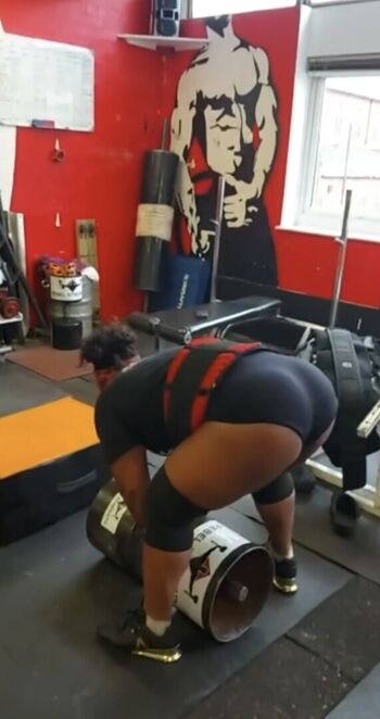 Full leaked Strongwomen private onlyfans photo