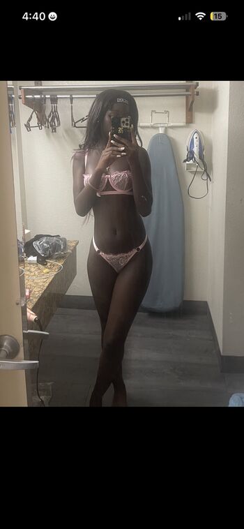 Full leaked Stxnbaddie private onlyfans photo