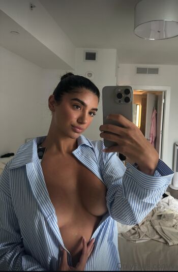 Full leaked Stylebyvic private onlyfans photo