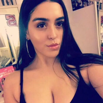 Full leaked Stylinbyaylin private onlyfans photo