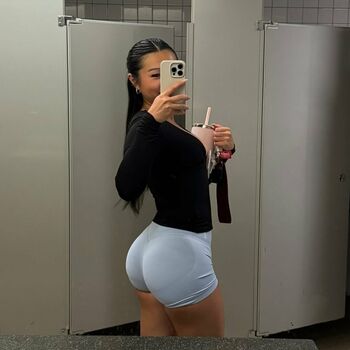 Full leaked Sua lee private onlyfans photo