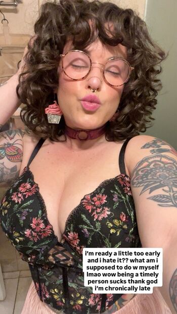 Full leaked Subversivesocialite private onlyfans photo