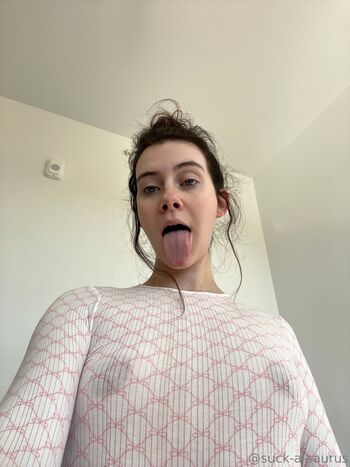 Full leaked Suck a saurus private onlyfans photo