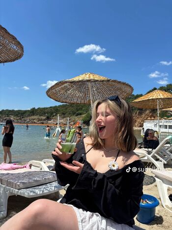 Full leaked Sude elmas private onlyfans photo