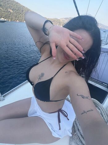 Full leaked Sudemwah private onlyfans photo