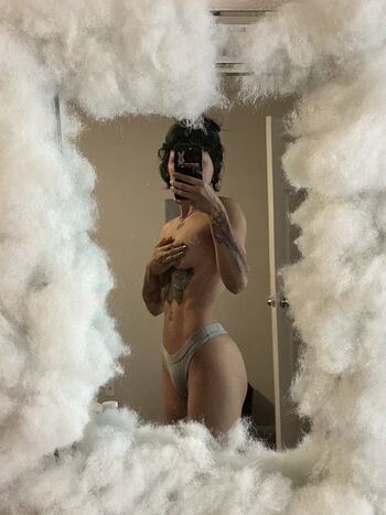 Full leaked Suedmza private onlyfans photo
