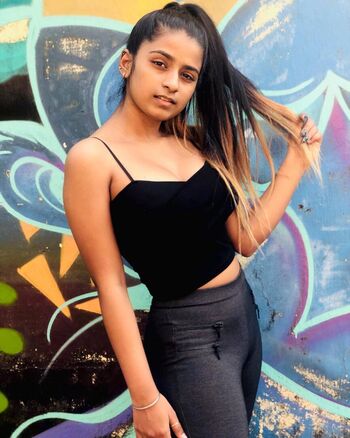 Full leaked Suhana khan private onlyfans photo