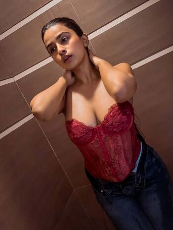 Full leaked Suhana khan private onlyfans photo