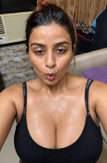 Full leaked Suhana khan private onlyfans photo