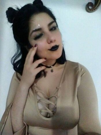 Full leaked Suji cold private onlyfans photo