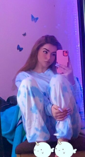 Full leaked Sukashawty private onlyfans photo