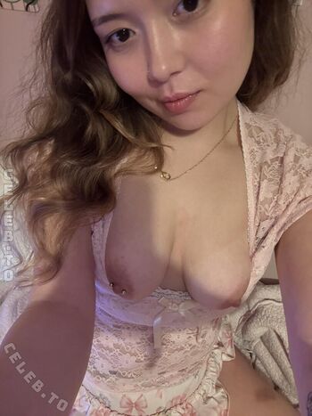 Full leaked Sukisworld private onlyfans photo